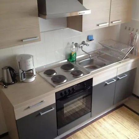 3 Küche Bad - Monteurwohnung In Ruhiger Lage *